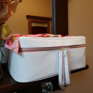 Estee Lauder Train Case Spring 2019